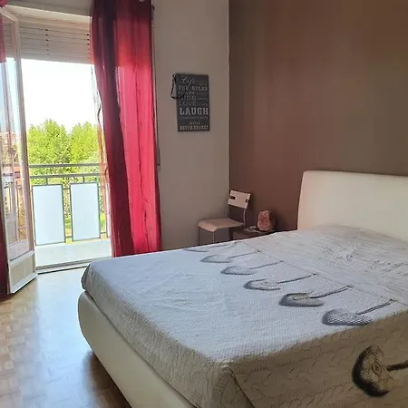 Bilocale Panoramico Comodo A Universita E Servizi * Грульяско